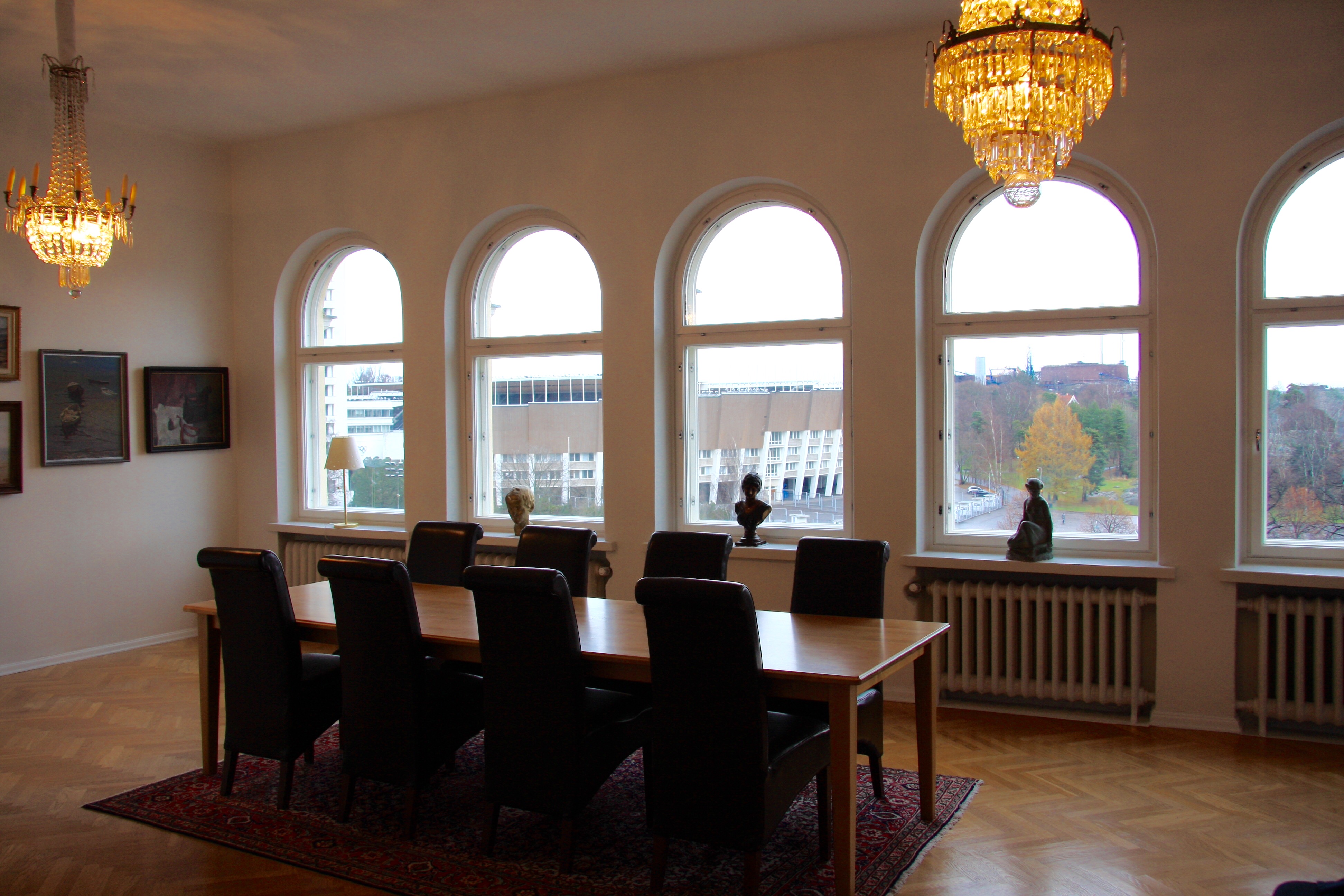 Ateljee t&auml;n&auml;&auml;n